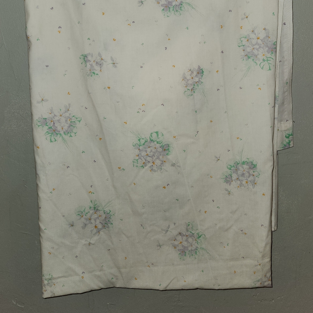 Vintage Floral Flat Sheet by JP Stevens
